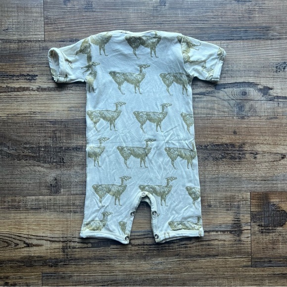 Kate Quinn Baby Fennel Llama Short  Sleeve Bamboo Romper 1 Piece Sz 6-12 Months - Picture 7 of 7